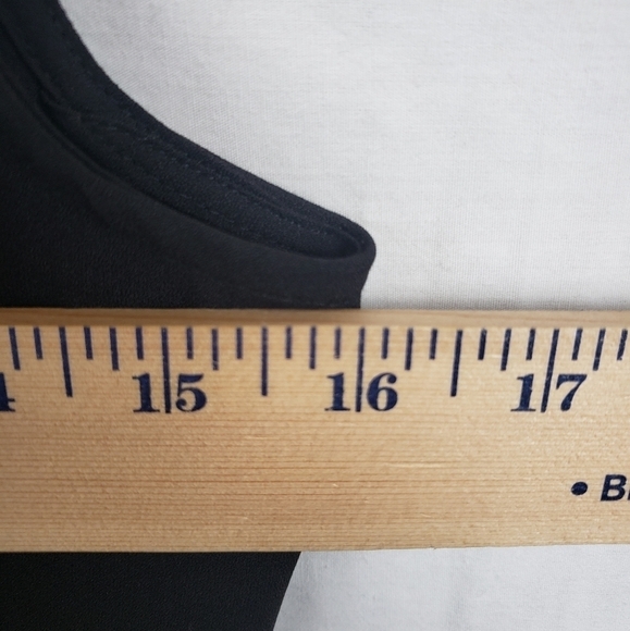 Banana Republic Black Flare Bottom Zip Up Back Shirt Sz 0 - Picture 6 of 7